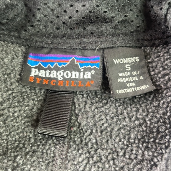 Patagonia - Synchilla grey with black trim vest - size S - Picture 3 of 5